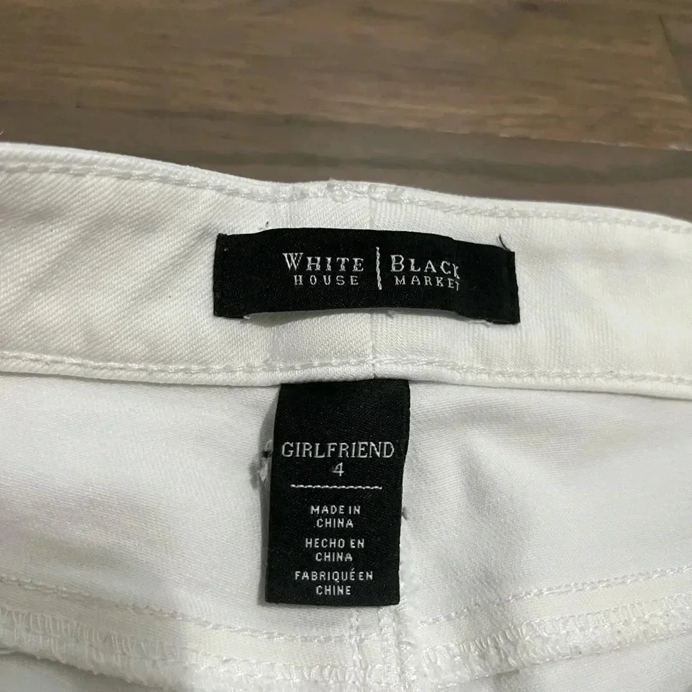 WHBM White Girlfriend Distressed Jean. Size 4.